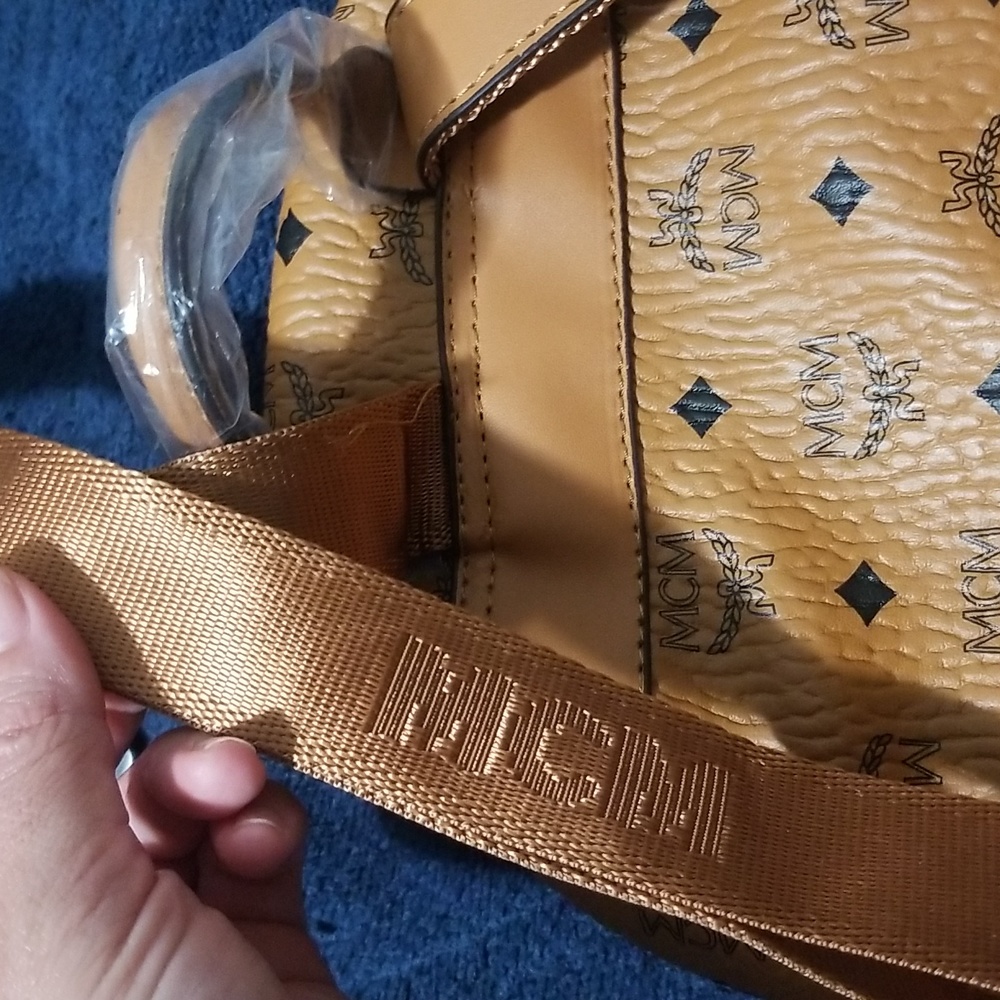 MCM BAG - Picture 5 of 5